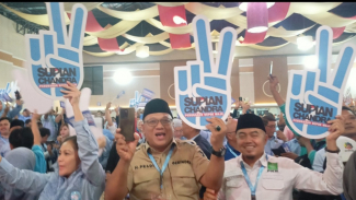 Pendukung Supian-Chandra di Pilkada Depok Pendukung Supian-Chandra di Pilkada Depok