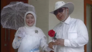 Wali Kota Depok Supian dan istri di Lebaran Depok
