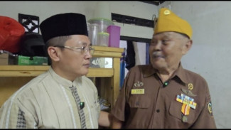 HUT RI Ke 80, Begini Reaksi Veteran Mantan Anak Buah Presiden Prabowo Saat Dikinjungi Kadinsos Kabupaten Bogor