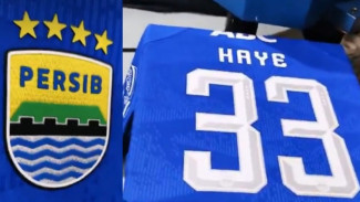 Resmi Jadi Pemain Persib Bandung, Thom Haye Pakai Jersey Nomor 33