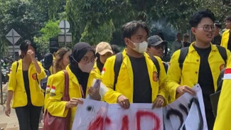 800 Mahasiswa UI Bergerak ke Polda Metro Jaya, Tuntut Keadilan Ojol Tewas Terlindas Rantis Brimob