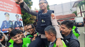 Merajut Damai dari Depok untuk Indonesia: Ojol-Polisi Kompak Saling Menguatkan