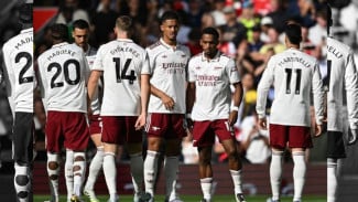 Kalah dari Liverpool, Arsenal Kompak Salahkan Bola Puma Premier League