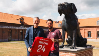 Calvin Verdonk Gabung LOSC Lille, Begini Peran Patrick Kluivert