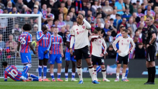 Arne Slot Murka, Sindir Pemain Liverpool yang Bikin Gol Penentu Crystal Palace Terjadi