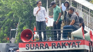 Geruduk Gedung KPK RI, Ratusan Massa Desak KPK Tetapkan Gubernur Kalbar Ria Norsan Tersangka