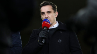 Gary Neville Hantam Trio Liverpool Usai Dibungkam Chelsea