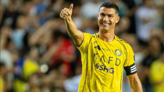Ronaldo Resmi Jadi Pesepak Bola Terkaya Sepanjang Masa, Nilainya Puluhan Triliun!
