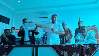 STIHP Pelopor Bangsa Polisikan Pablo Benua Soal Dugaan Ijazah Palsu: Siapa Sebenarnya Mafia Pendidikan?