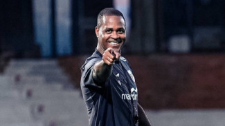 Menelisik Mekanisme Mutual Termition Dibalik Pemecatan Patrick Kluvert Usai Skuad Garuda Lolos Piala Dunia 2026
