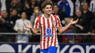 Barcelona Buru Striker, Julian Alvarez Jadi Target Utama Pengganti Lewandowski di Camp Nou