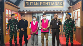 Kejati Kalbar Tahan 2 Tersangka Kasus Dugaan Korupsi Dana Hibah Pemprov Kalbar