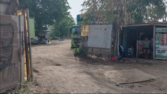 Camat Rohmad Respons Aduan Warga, Siap Percepat Pembangunan Embung Cakung Barat