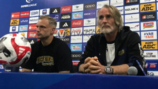 Dewa United Terpuruk Usai Dilibas Persib Bandung, Jan Olde Riekerink Ungkap Hal yang Mengejutkan!