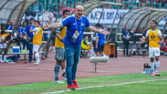 Bojan Hodak Ogah Main Aman, Persib Tetap Bidik Kemenangan Kontra Lion City Sailors