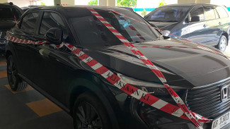 Penyidik Kejati Kalbar Sita Mobil Mewah Terkait Kasus Dugaan Korupsi Danah Hibah Yayasan Mujahidin