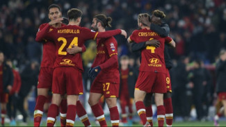 AS Roma Kalahkan Midtjylland 2-1, Rekor Tak Terkalahkan Akhirnya Putus di Matchday 5