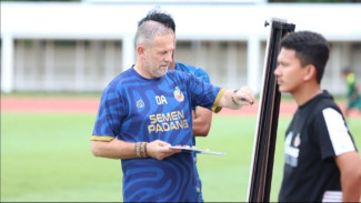 Laga Sarat Emosi: Semen Padang Lawan Persija di Tengah Musibah