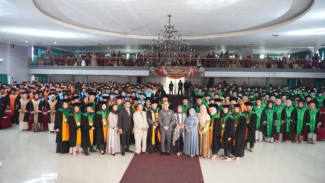 Cetak Ratusan Sarjana Baru, Universitas Mandiri Subang Komitmen Timgkatkan Mutu Pendidikan