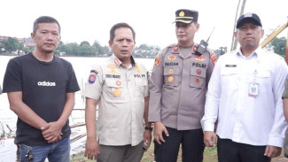 Akhirnya, Pagar Beton di Atas Situ Tujuh Muara Selesai Diratakan
