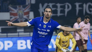 Jamu Persik Kediri, Persib Bandung Menang Tiga Gol Tanpa Balas