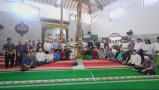 Kolaborasi Enesis–BAZNAS Wangikan 100 Masjid, Dorong Standar Kebersihan Ibadah
