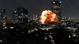 Didedikasikan untuk Rakyat Palestina, Iran Kembali Kirim Hujan Rudal ke Israel Jelang Paskah
