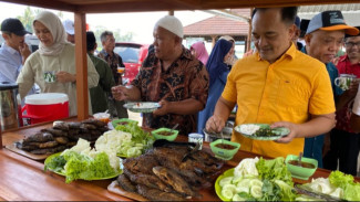 Angkringan Binaan PLN Dongkrak Ekonomi Desa Asinan, Omzet Tembus Rp10 Juta