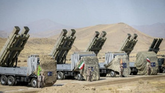 Iran Ancam Jadikan Selat Hormuz Kuburan Massal Kapal Perang Amerika