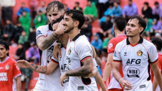 Persik Kediri Beri Semen Padang Kekalahan Tujuh Kali Berturut-turut di BRI Super League