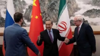 Rusia, Iran, dan China Kompak Bikin 'Nato Tandingan'? AS-Israel Ketar Ketir