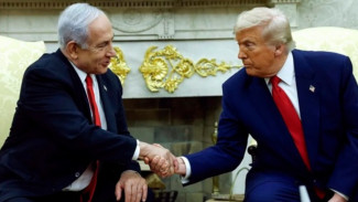 AS Bersiap Luncurkan Pesawat Pembom Serang Iran, Trump Ingatkan Israel Waspada Pembalasan Total