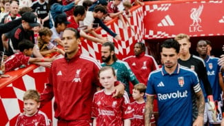 Bukan Didit Hediprasetyo, Rhuigi Villasenor Perancang Jersey Como 1907 Musim 2026/27