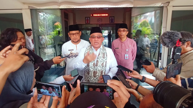 Wali Kota Depok, Mohammad Idris usai shalat istisqa