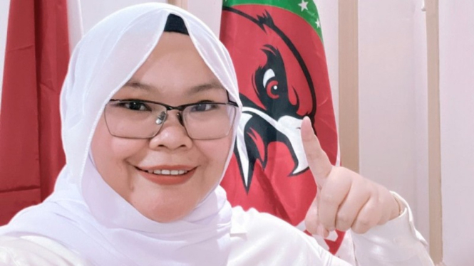 Potret Ade Husnawati Caleg Partai Kebangkitan Nusantara (PKN)