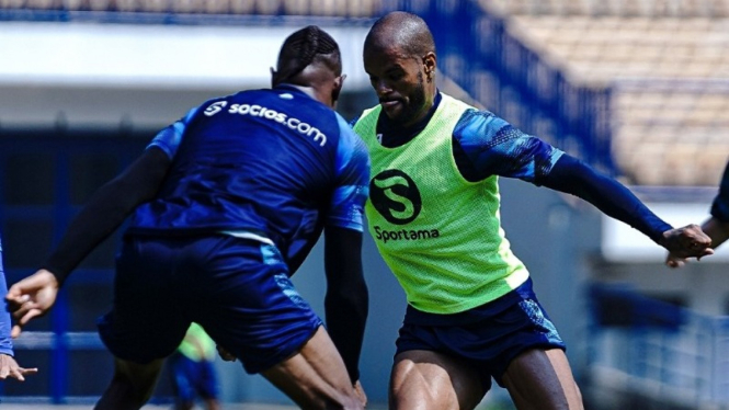 Potret pemain Persib Bandung saat sesi latihan