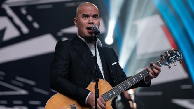 Potret pentolan Band Dewa 19 Ahmad Dhani