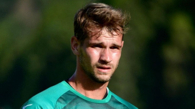 Potret Ivan Provodel Kiper Lazio