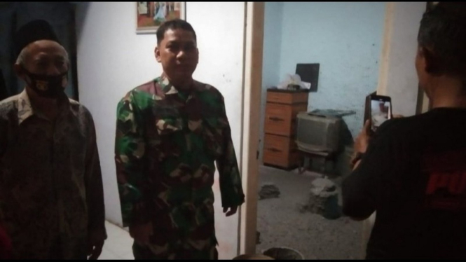 Potret Aparat TNI Demak saat di Lokasi Semburan lumpur