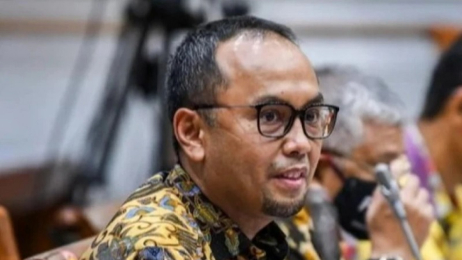 Kepala PPATK  Ivan Yustiavandana