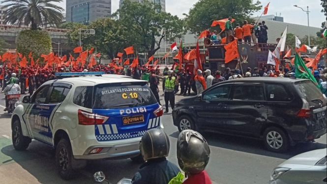Ada Aksi Unjuk Rasa di Jalan Merdeka Barat Sekitar Monas