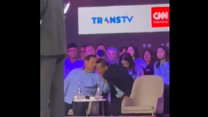 Prabowo dan Bahlil di debat cawapres
