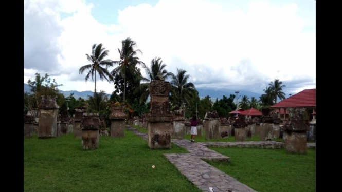 Taman Pemakaman Purbakala Waruga.