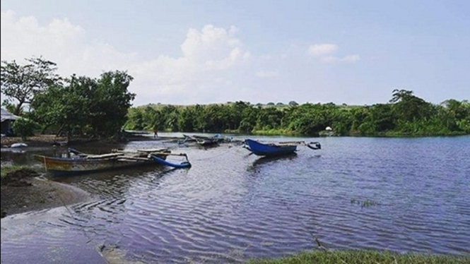Pantai Cijeruk Indah, Garut.