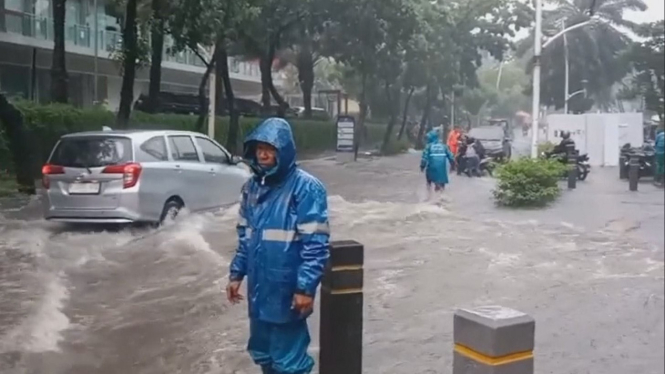 Jakarta Diguyur Hujan Deras