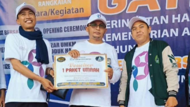 Potret Ketua GP Ansor Depok HM Kahfi (kiri)