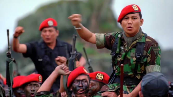 Prabowo Subianto semasa menjabat Komandan Jenderal Kopassus.