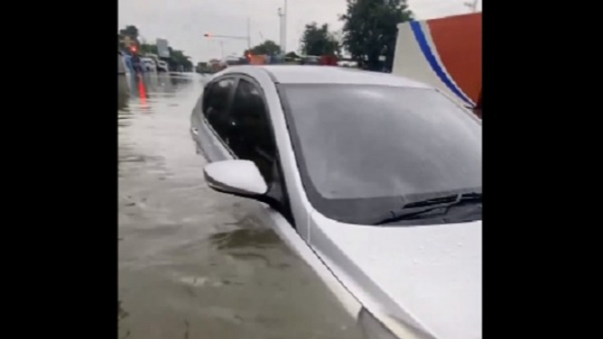 Banjir dan longsor di Semarang Jateng