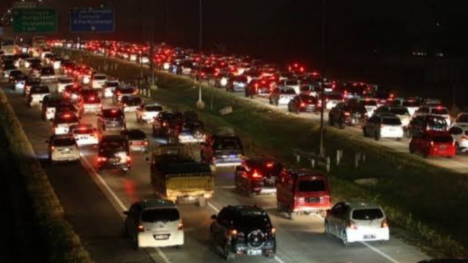 Potret ilustrasi one way Tol Cikampek