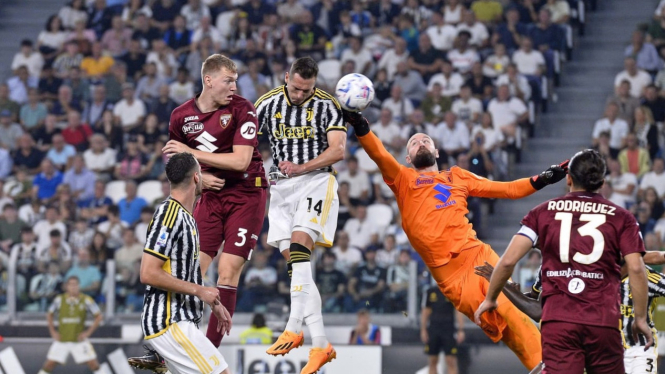 Juventus tertahan, Massimiliano Allegri puas
